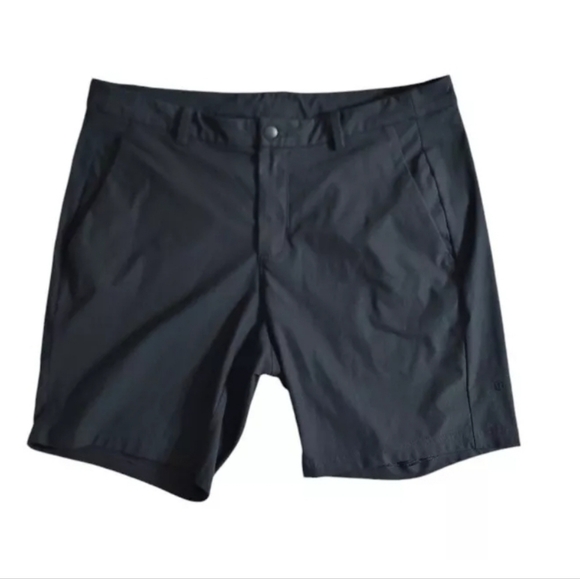 Lululemon Shorts Men Size 38 Commission  Hybrid Performance Stretch Black - Picture 1 of 9
